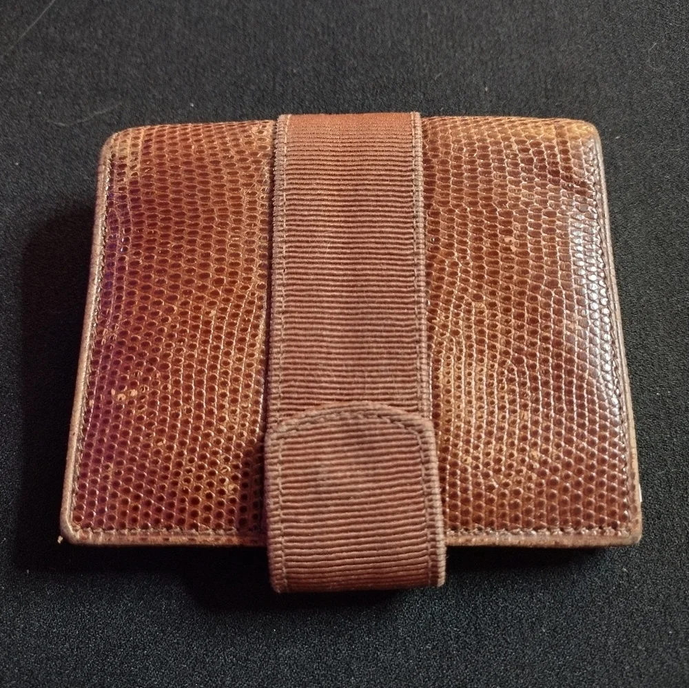 Salvatore Ferragamo Brown Leather Bi-fold Wallet - Picture 4 of 13